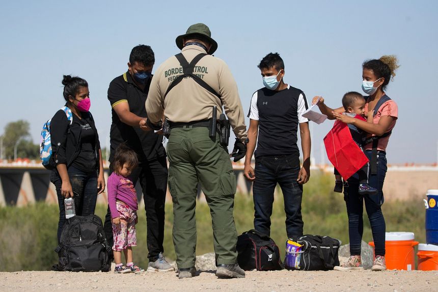 https://images.wsj.net/im-398437?width=860&height=573